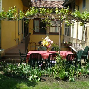 Apartament Casa Mario Lupo - And, Bergamo